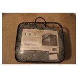 YOGABED WEIGHTED BLANKET