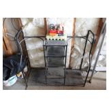 GOLF ORGANIZER STATION & GOLF BALLS