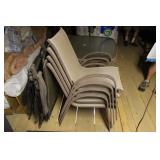 PATIO TABLE W/ (4) PATIO CHAIRS