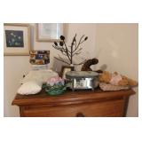 CONTENTS OF TOP OF DRESSER