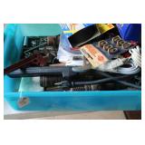 TOTE OF MISC TOOLS.