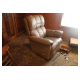 LEATHER RECLINER