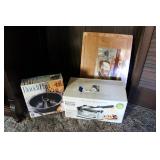 (NIB) WAFFLE MAKER, BUNDT PAN & CARVING BOARD