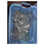 TOTE OF GLASS MUGS