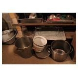 ASSORTED SOUP POTS AND COOKWARE