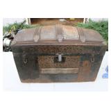 VINTAGE TRUNK