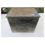 WM COLTERYAHN & SONS CO. MILK BOX