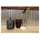 COLLECTIBLE GLASSWARE INCL. CARNIVAL GLASS