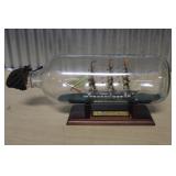 USS CONSTITUTION 1797 SHIP IN BOTTLE