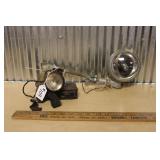 VINTAGE BATTERY OP. UTILITY LIGHT & SEARCH LIGHT
