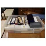 TOTE W/ LARGE ASSORTMENT OF JEWELRY