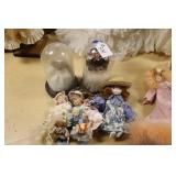 ASSORTED SMALL COLLECTIBLE DOLLS