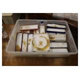 TOTE OF ASSORTED JEWELRY