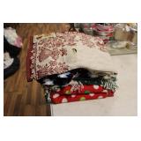 AFGHAN & BLANKETS INCL. GERMAN BLANKET