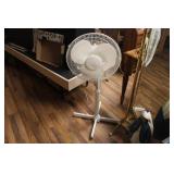 ROTATING FAN