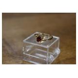 14K RING W/ STONE 2.5G