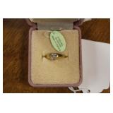 18KT. OVER STERLING SILVER RING W/ HEART STONE