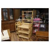 5PCS. COLLAPSIBLE WOODEN SHELVING UNITS