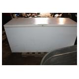 24 CU. FT.  FRIDGIDAIRE ULTRA FREEZE