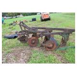 OLIVER 3PT 3 BOTTOM PLOW