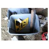TOTE W/ ASSORTED SQUARES