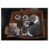 LARGE ASSORTMENT OF GRINDER DISCS
