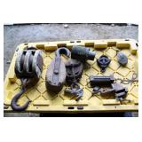 TOTE OF WOODEN PULLEYS AND SNATCH BLOCKS