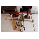 4 WAYS & CAR JACKS