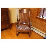 ROCKING CHAIR