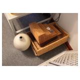 WICKER AND HOME DECOR