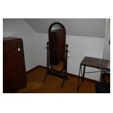 VINTAGE FLOOR MIRROR