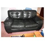 LEATHER LOVE SEAT