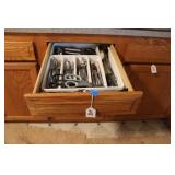 DRAWER OF FLATWARE