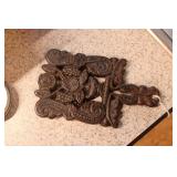 CAST IRON TRIVET