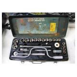 CHAMPION 25PC 1/2" DRIVE SOCKET WRENCH SET