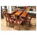 KITCHEN TABLE W/ (6) CHAIRS & (3) LEAVES