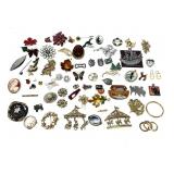 MICS PINS & PENDANTS