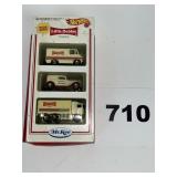 HOT WHEELS LITTLE DEBBIE SNACKS COLL SET