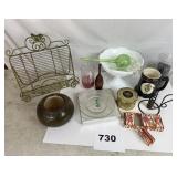DECORATIVE COLLECTABLES LOT