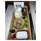LOT OF DECORATIVE ITEMS