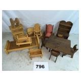 LOT OF DOLL HOUSE FURNITURE