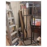 CLOTHES RACK ON WHEELS