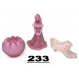 FENTON BRIDESMAID DOLL, ROSE BOWL & SLIPPER