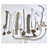 Mixed Lot Gold Tone Costume Jewelry Necklaces