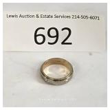 14k Gold Ring w/ Stars Total Weight 4.6g