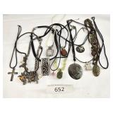 Costume Jewelry Chokers Leather & Synthetic Bands