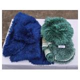 Two 4 Piece Bathroom Rug Sets