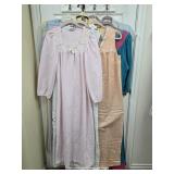 Ladies Vintage Lounge Wear & Sleep Wear
