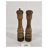 Nasco Japan Wood Salt Shaker & Pepper Grinder