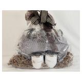 Edward Jones Gift Bag Grey Throw & Two Cups